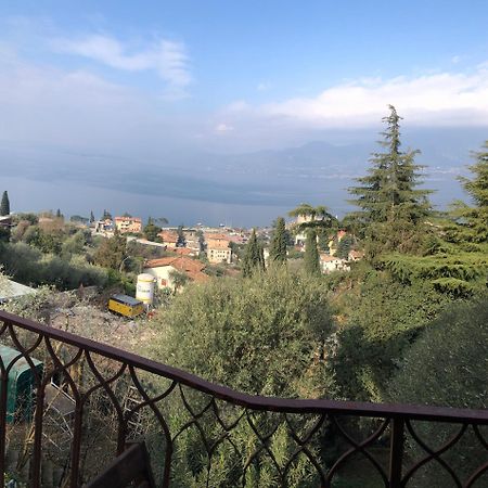 Casa Patrizia Lägenhet Torri Del Benaco Exteriör bild