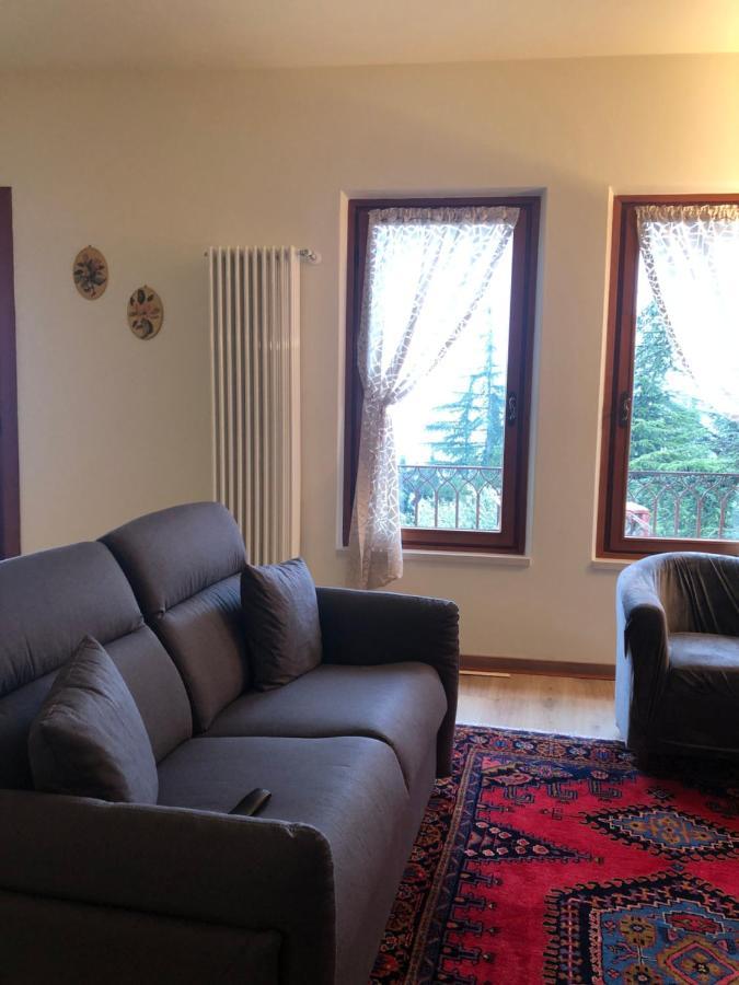 Casa Patrizia Lägenhet Torri Del Benaco Exteriör bild