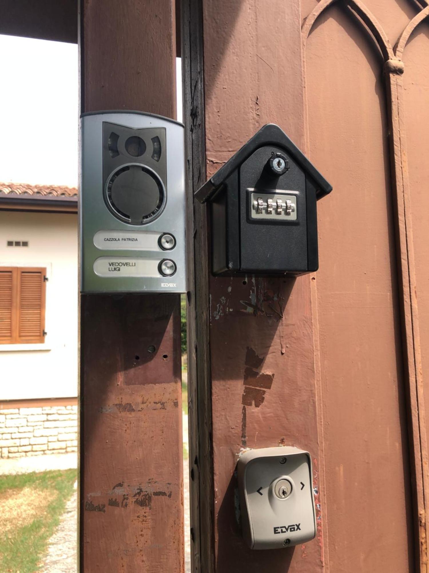Casa Patrizia Lägenhet Torri Del Benaco Exteriör bild