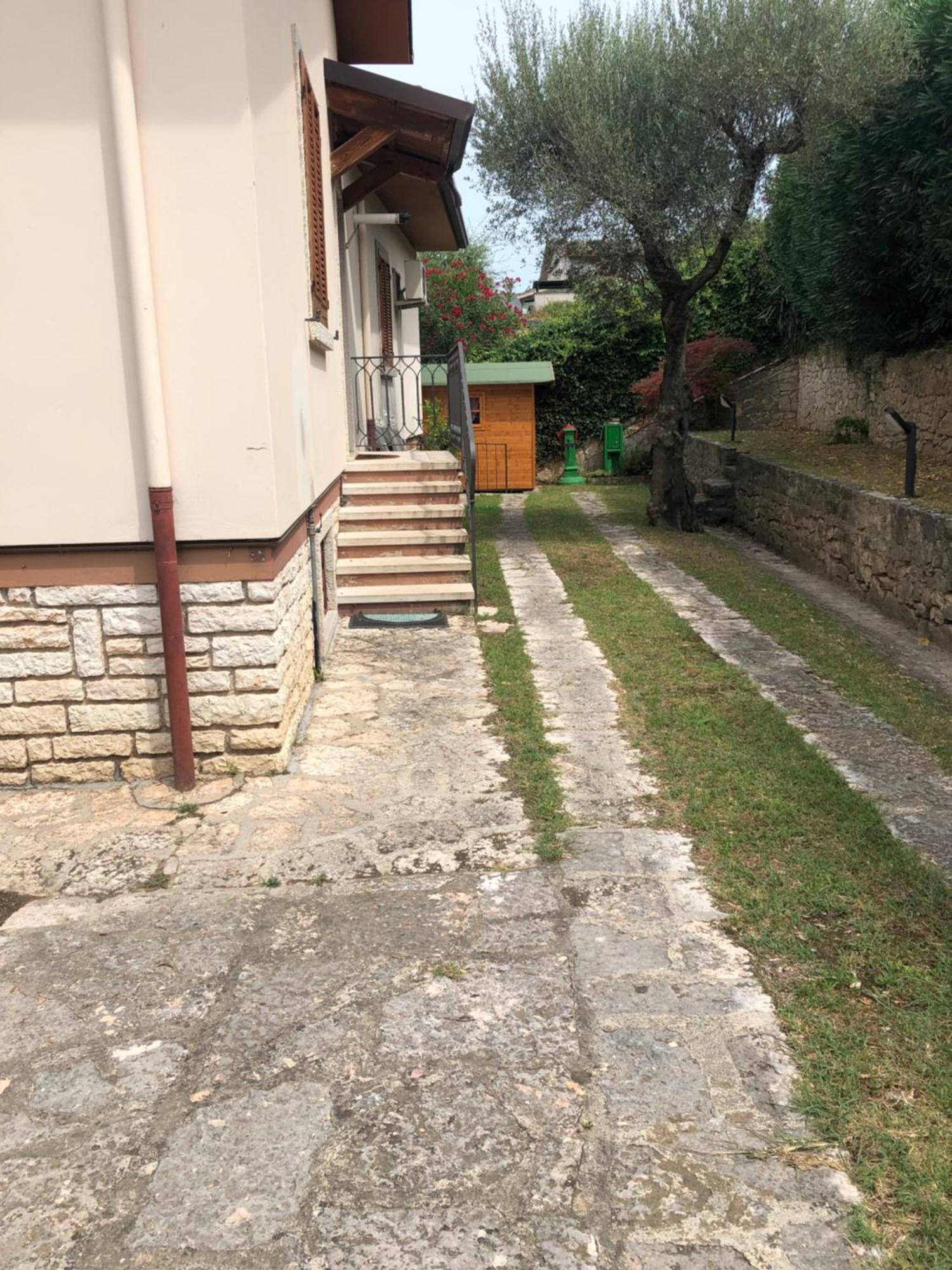 Casa Patrizia Lägenhet Torri Del Benaco Exteriör bild